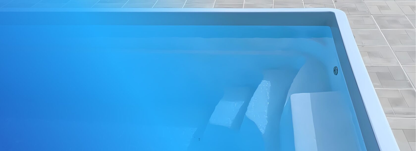 Бордюрный камень для бассейна — установка в Первоуральске